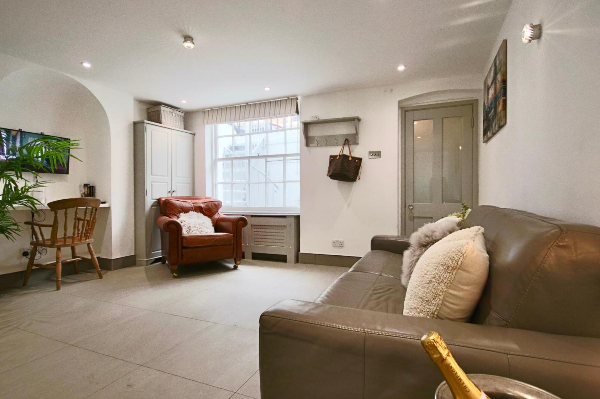شقة Victoria Belgravia Townhouse لندن المظهر الخارجي الصورة